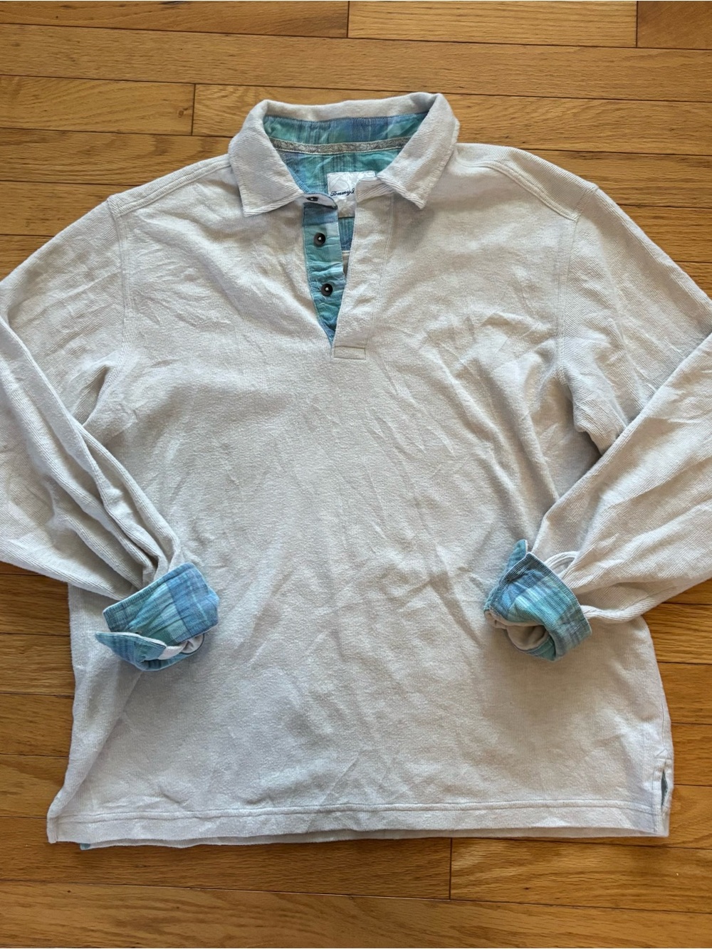 Tommy Bahama Collared Sweater. Cream with blue plaid on cuffs and neck line.